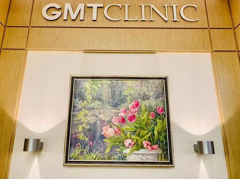 Выставка Татьяны Волковой  в GMTClinic - фото №1